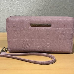 Steve Madden Large Wallet/wristlet